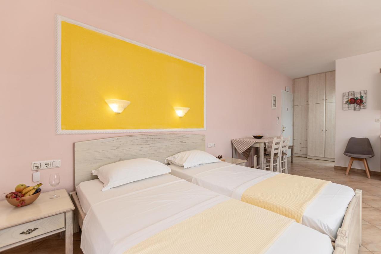 Annita'S Village Hotel Agia Anna  エクステリア 写真